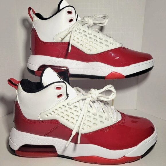 Air Jordan Maxin 200 White Gym Red sz 9 (Factory Defect) main image 7
